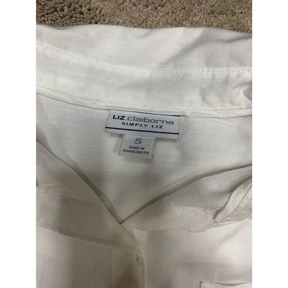 New Liz Claiborne white button up. - Picture 11 of 11